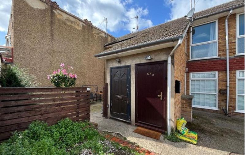 Property photo 2 of 9 Photo 2