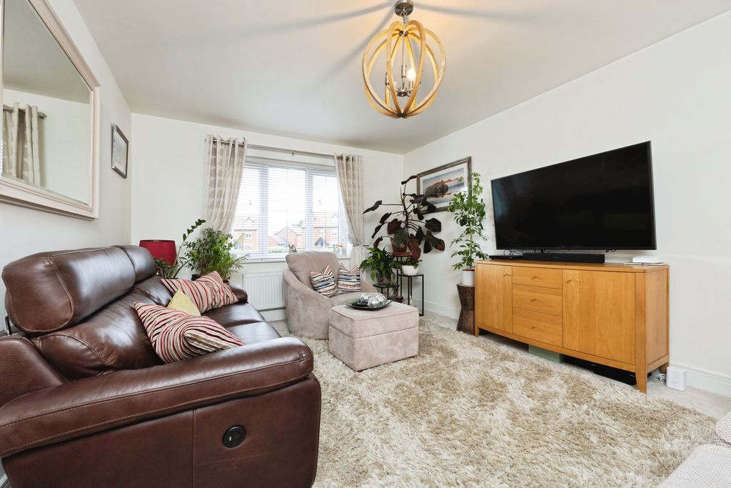 Property photo 2 of 15 1Y8A7629