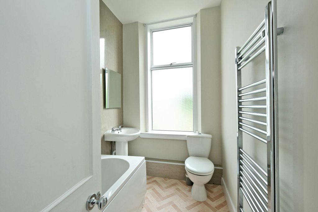 Additional image 11 of 4 bed flat for saleWhitehall Road, The West End, Aberdeen AB25
