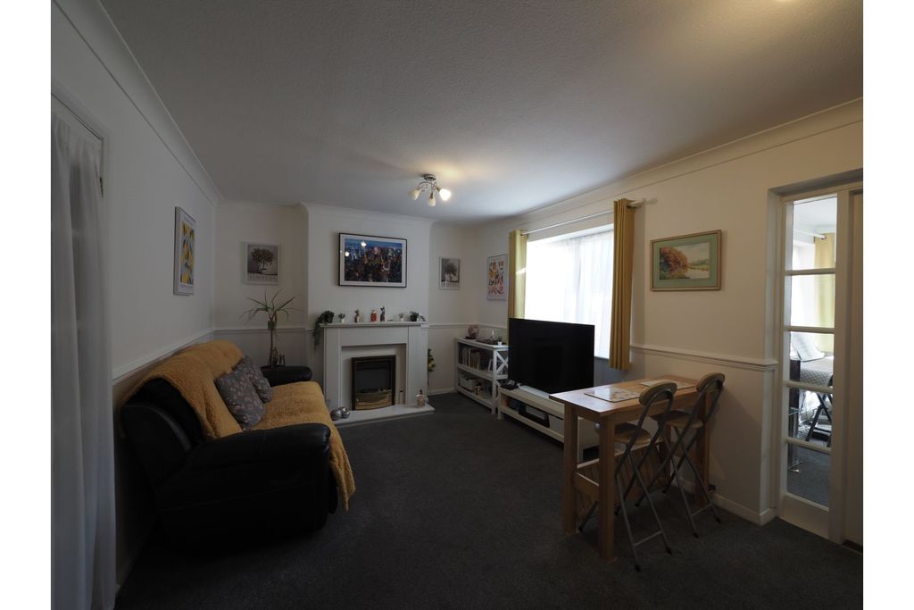 Property photo 3 of 22