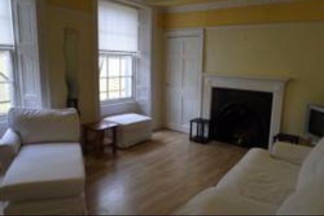 Property photo 3 of 6 Gallery