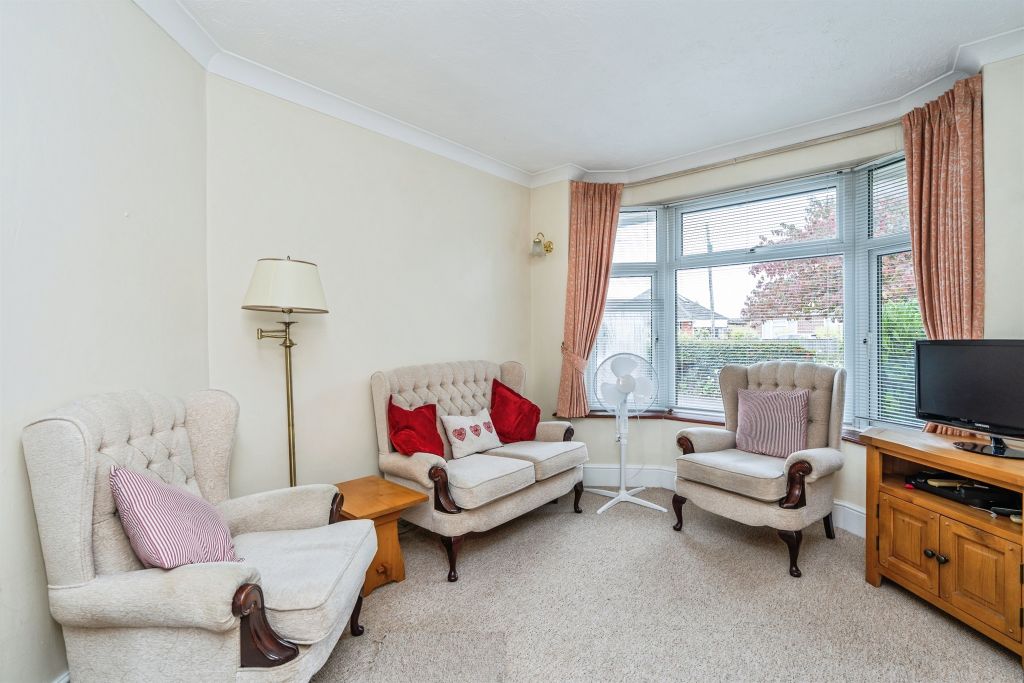 Property photo 3 of 17