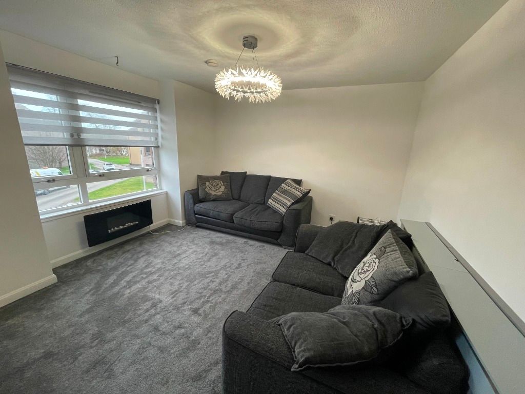 Property photo 2 of 8 Photo 2