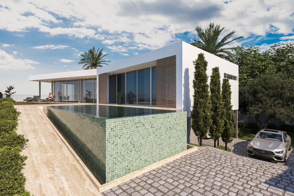 Property photo 3 of 11 4 Bedroom Villa, Ocean Views, Private Pool, Terrace, Porch, Funchal, Madeira
