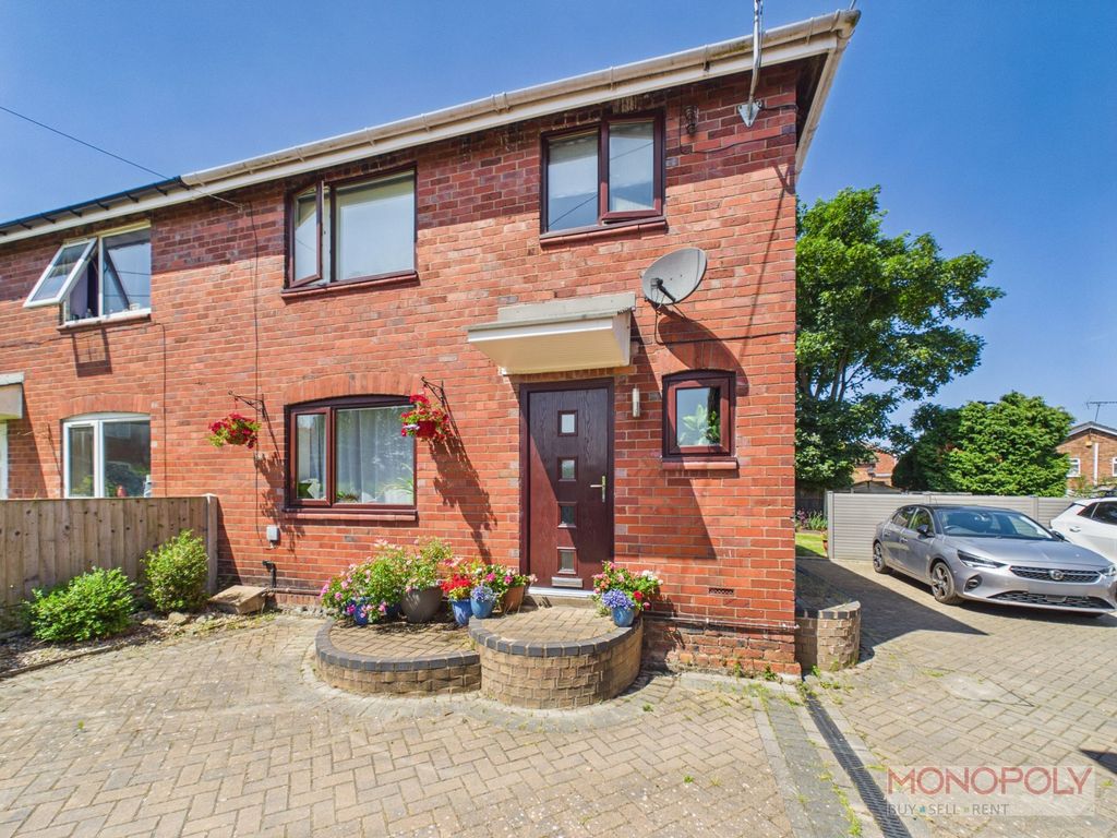 Property photo 1 of 40
