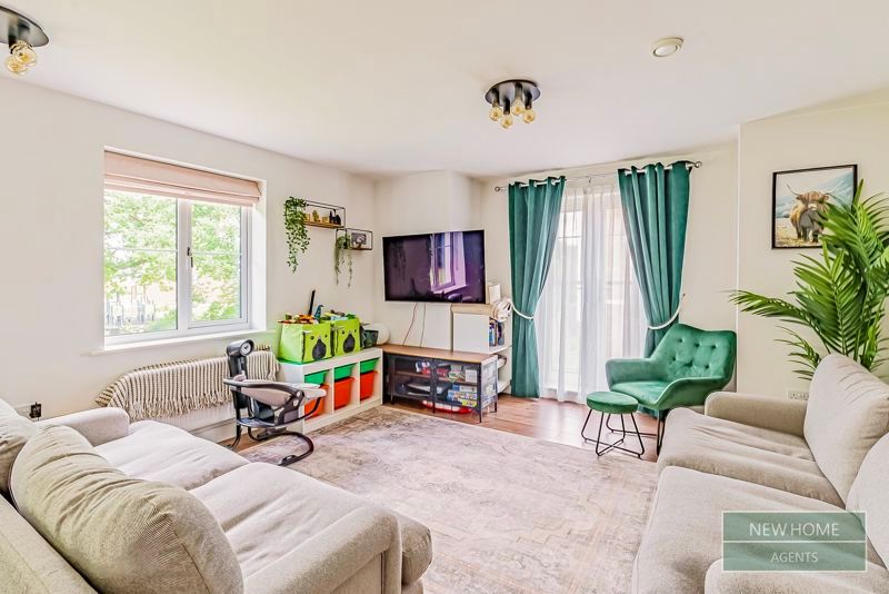 Property photo 3 of 14 Photo 13