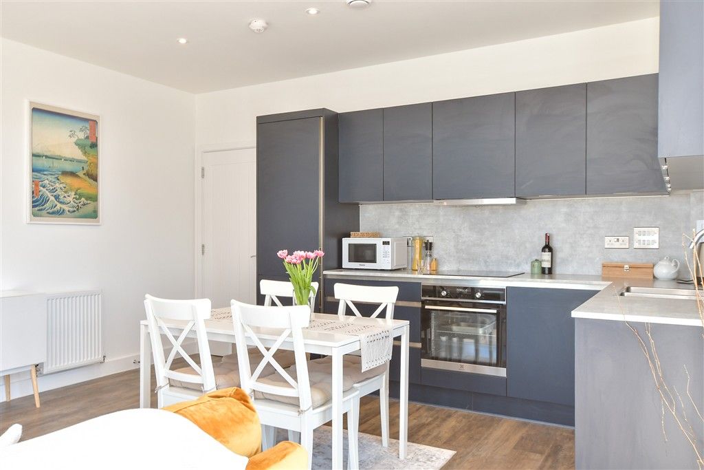 Property photo 2 of 12 Kitchen/Lounge/ Dining Area