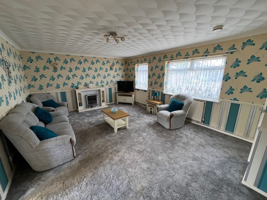 Property photo 2 of 25 Img_0064