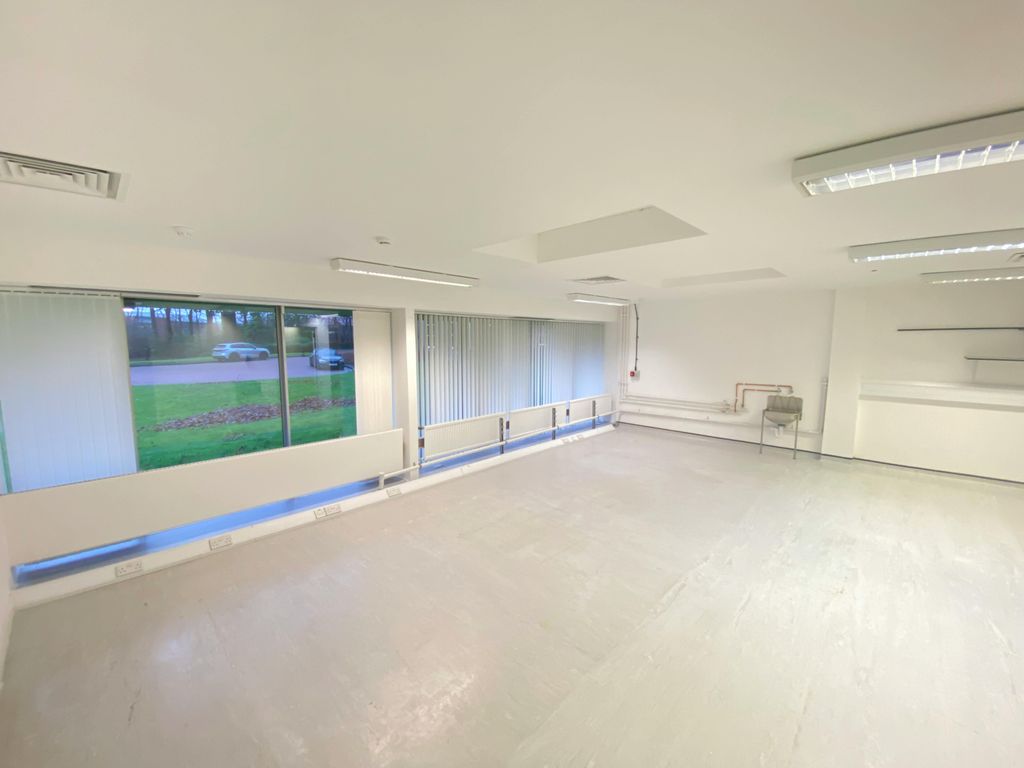 Property photo 3 of 6 002.Jpg