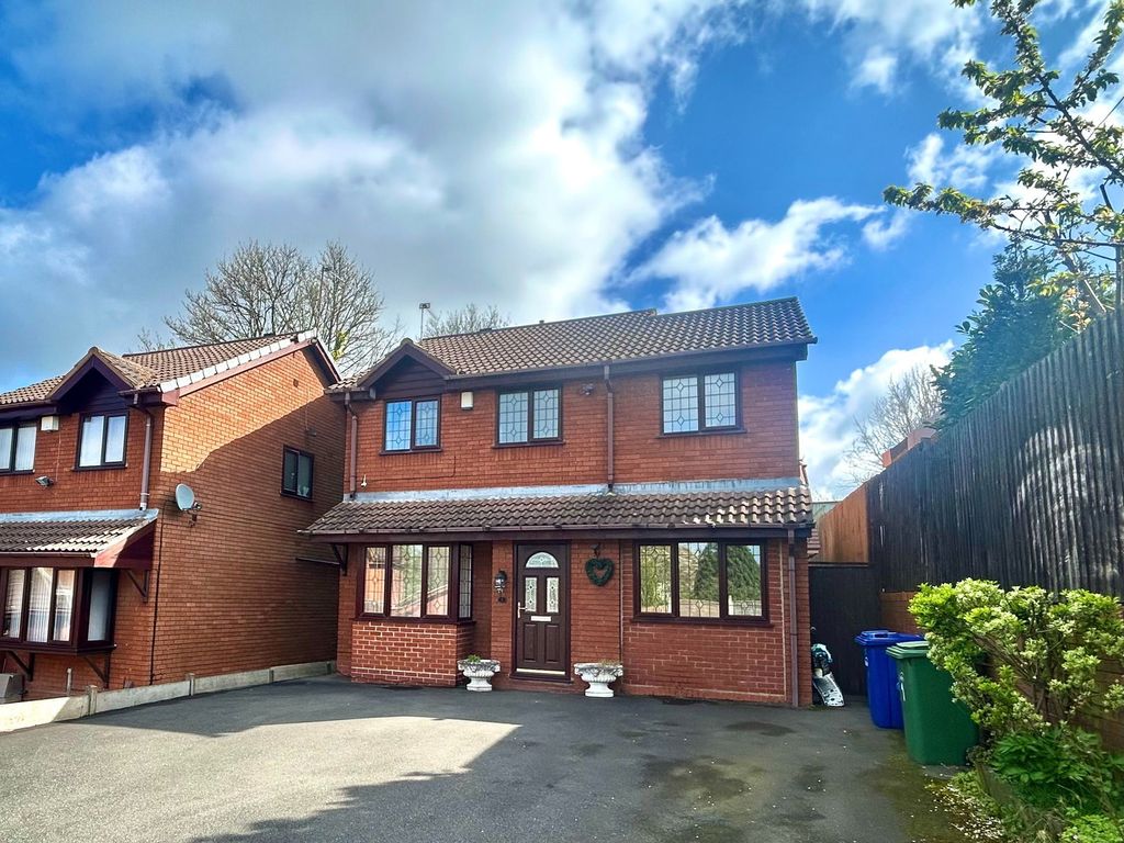 Property photo 1 of 13