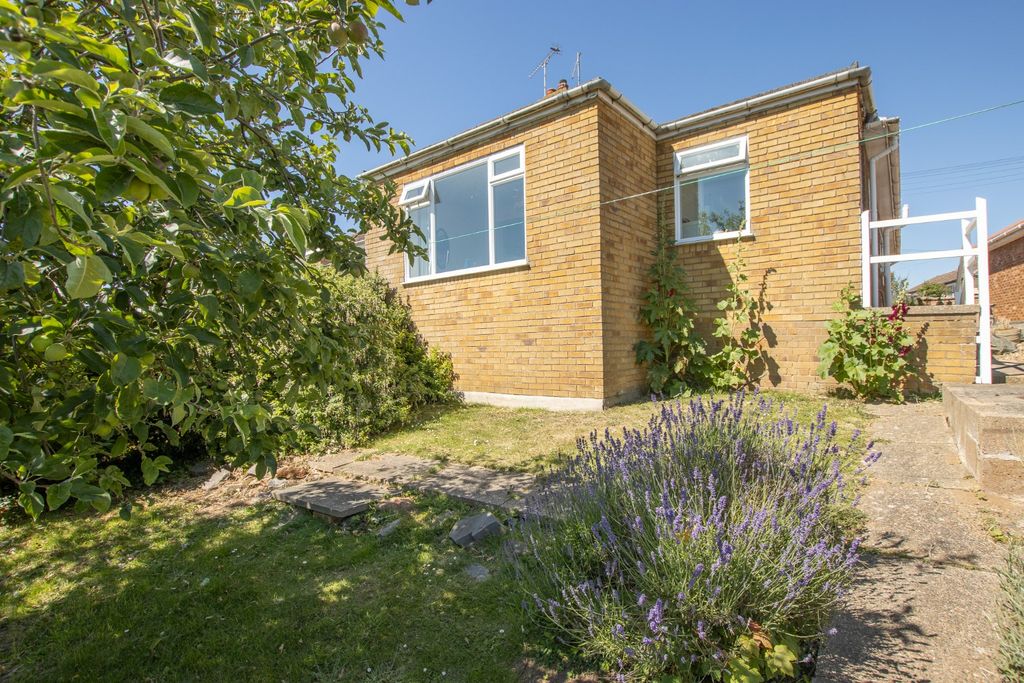 Property photo 3 of 15 3365585