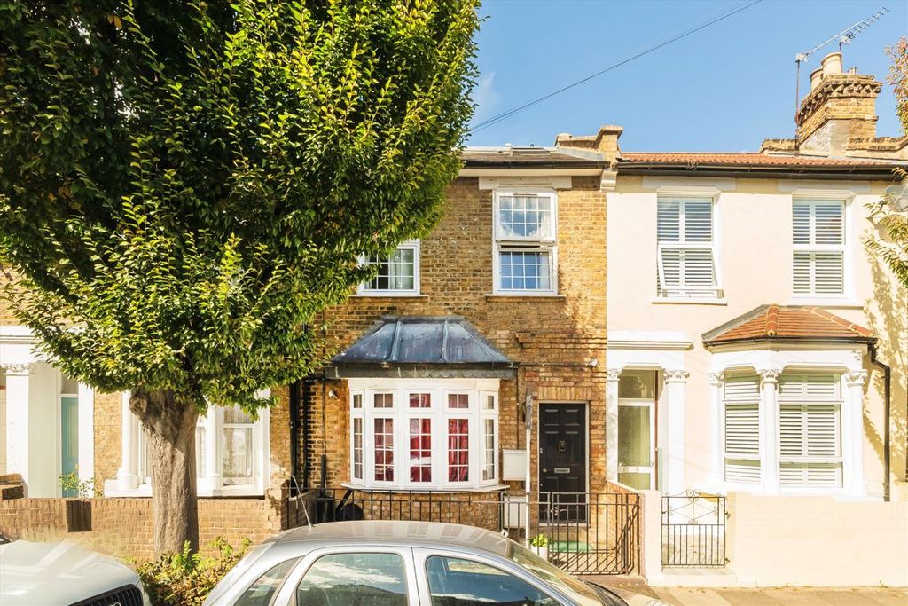 Property photo 1 of 7
