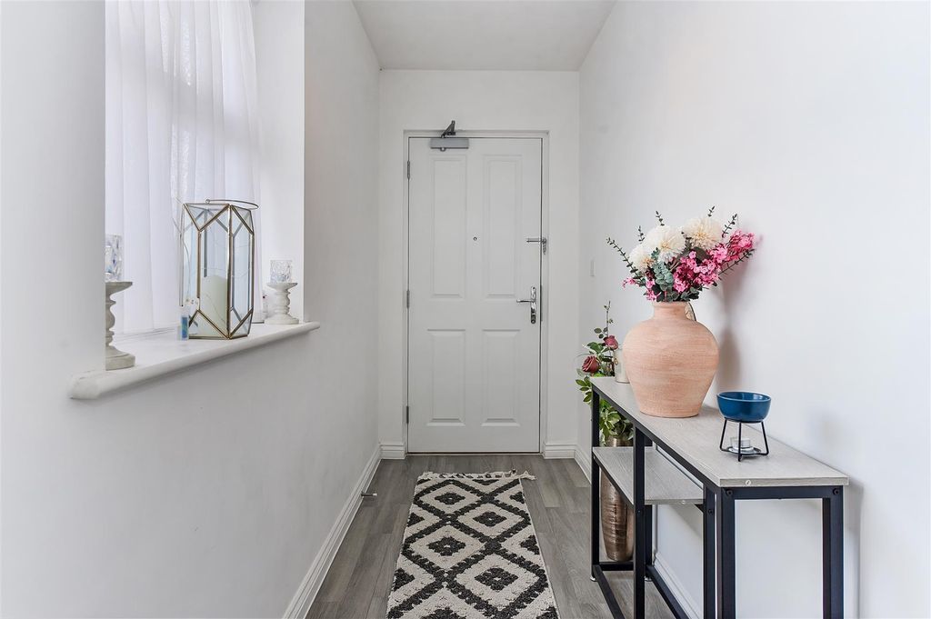 Property photo 2 of 20 Sketch_Ph5_6300167.Jpg