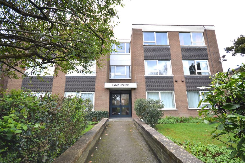 Property photo 1 of 14 (Main)