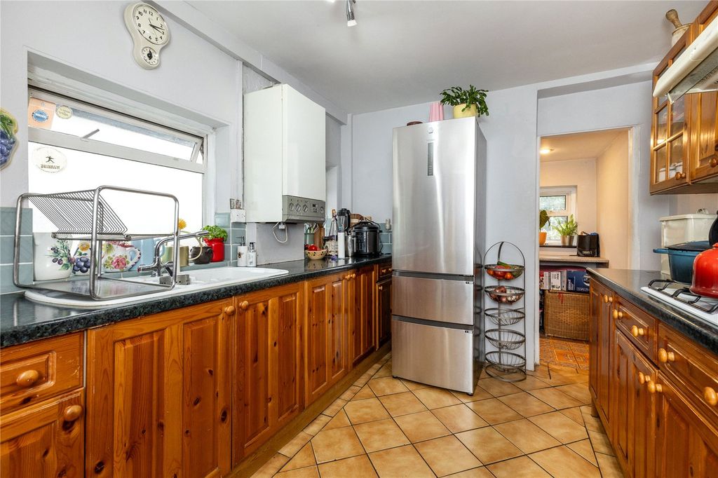 Property photo 2 of 16 Picture No. 07