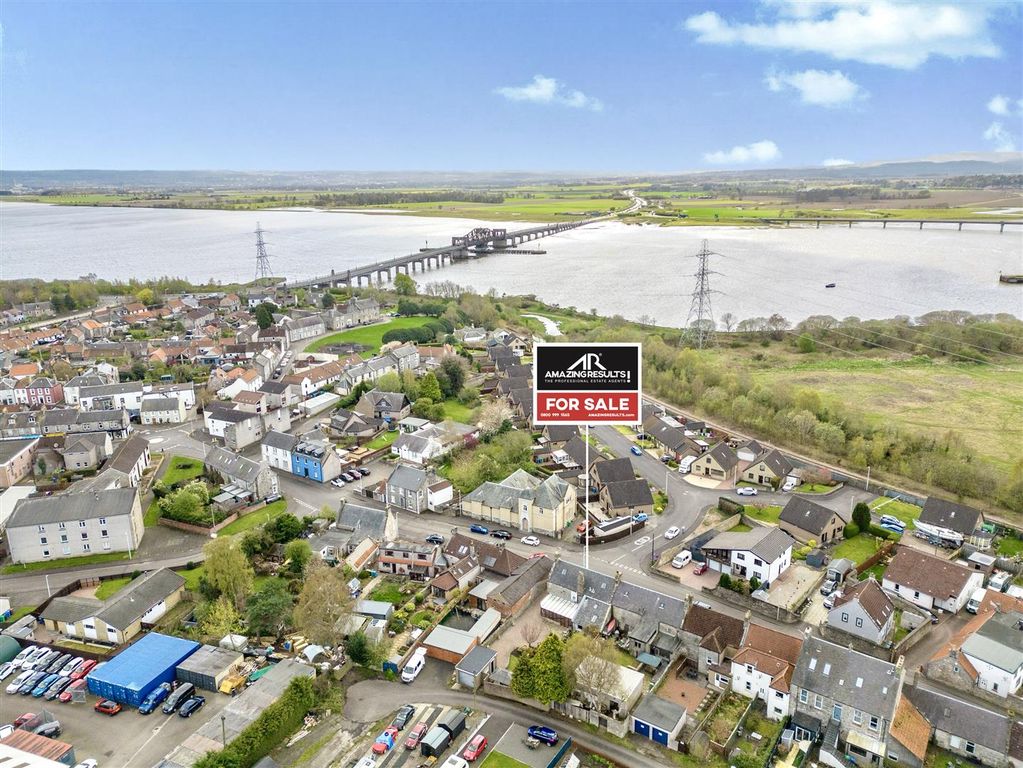 Property photo 2 of 46 Kilbagie Street, Kincardine