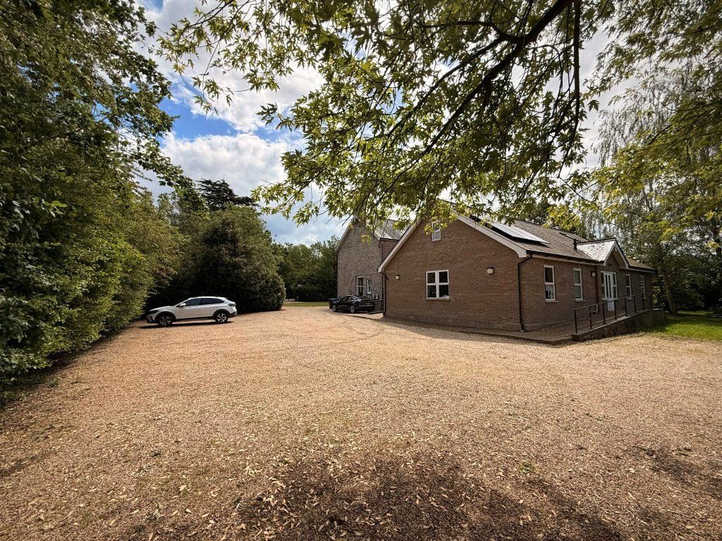 Property photo 3 of 27 Picture No. 09