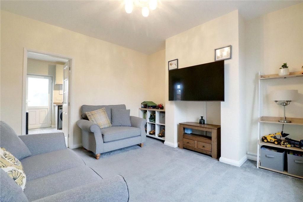 Property photo 3 of 19 Picture No. 03
