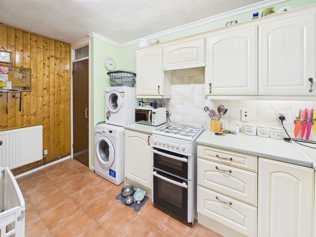 Property photo 3 of 21