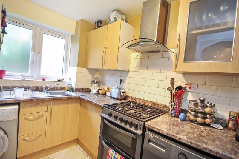 Property photo 2 of 8 Photo 2