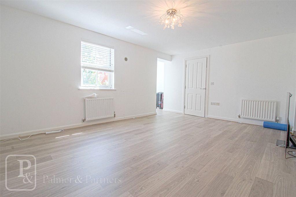 Property photo 2 of 12 Reception Room