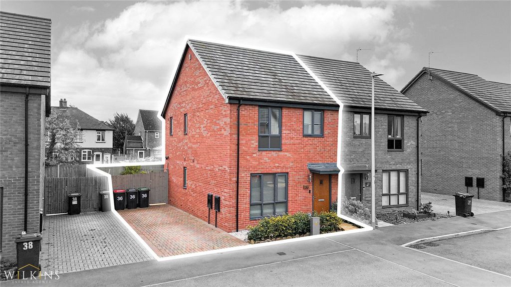 Property photo 1 of 31 Picture No. 02