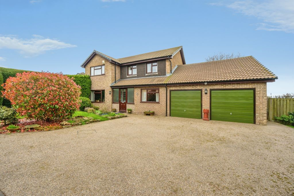 Property photo 2 of 20 Double Garage
