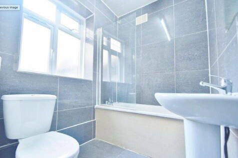 Property photo 3 of 14 85138_House_Crescent_Court_Golders_Green_Crescent_London_Nw11_8Jp_4L_Img_02_0000_Max_476x317