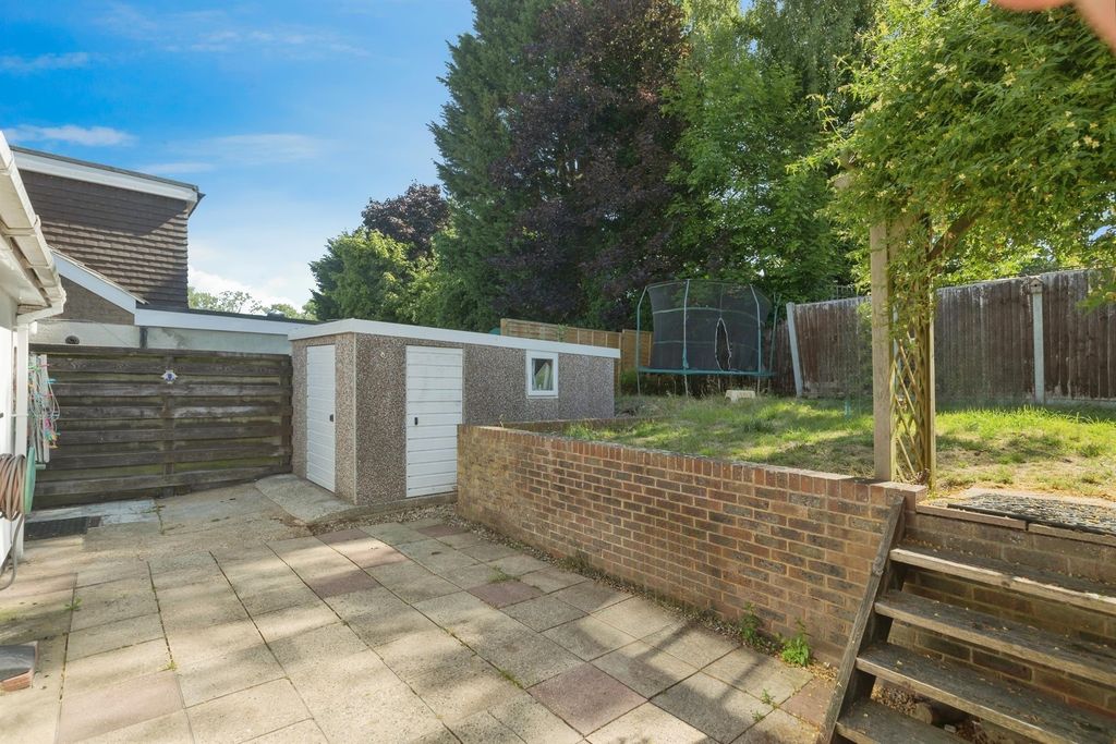 Property photo 2 of 15