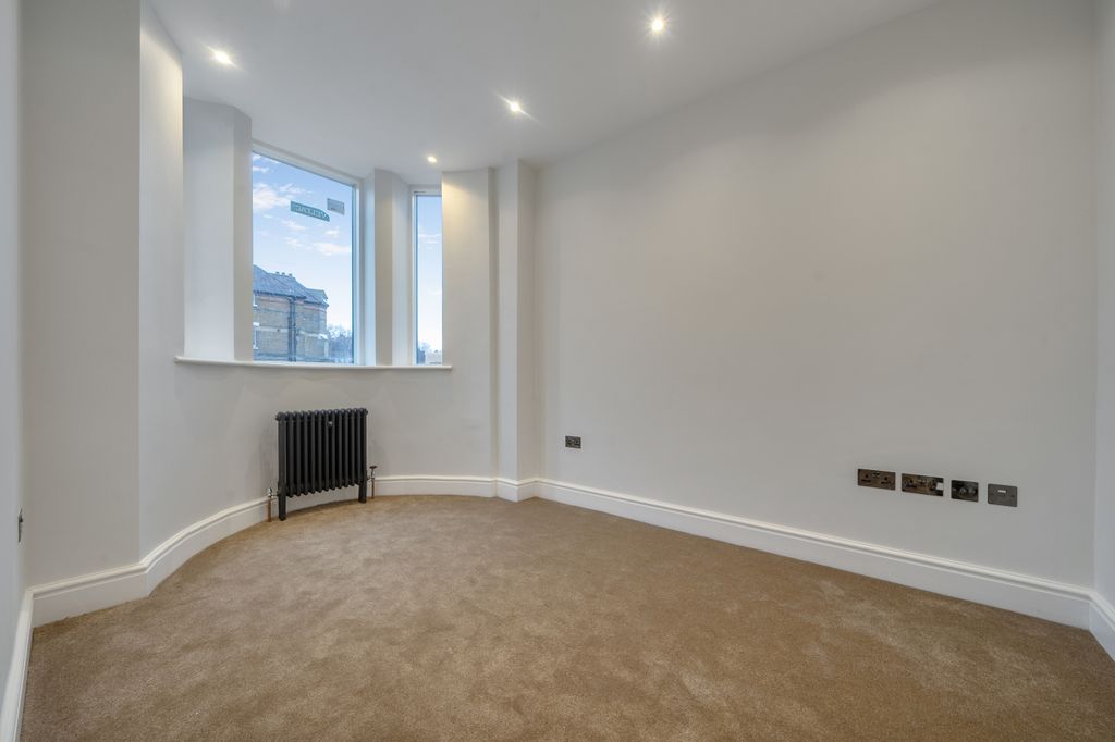 Property photo 3 of 24 Picture No. 78