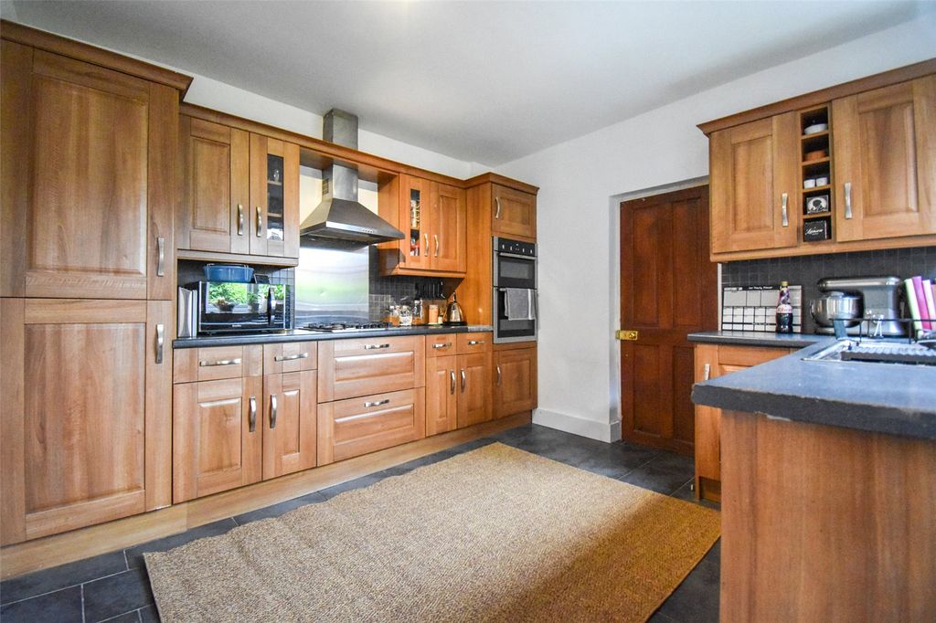 Property photo 3 of 20 Picture No. 22