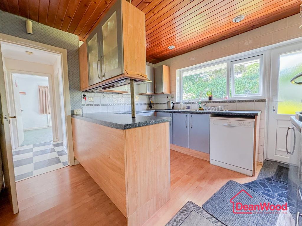 Property photo 3 of 32 13.Jpg