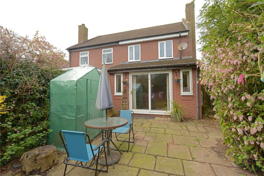 Property photo 1 of 28 Picture No. 22