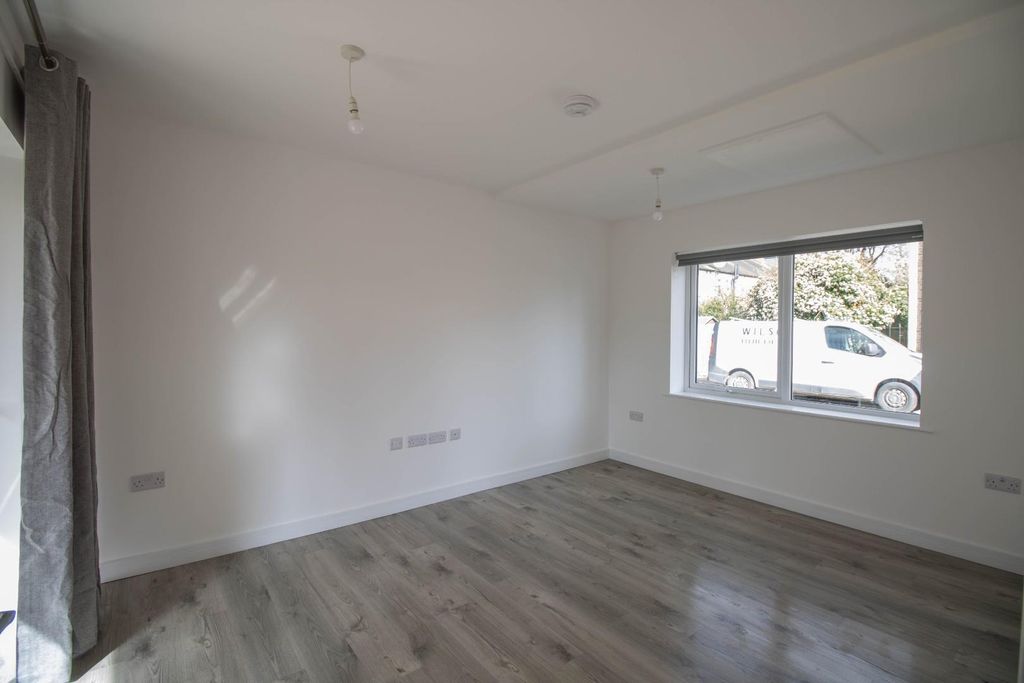 Property photo 3 of 17 Img_0834.Jpg