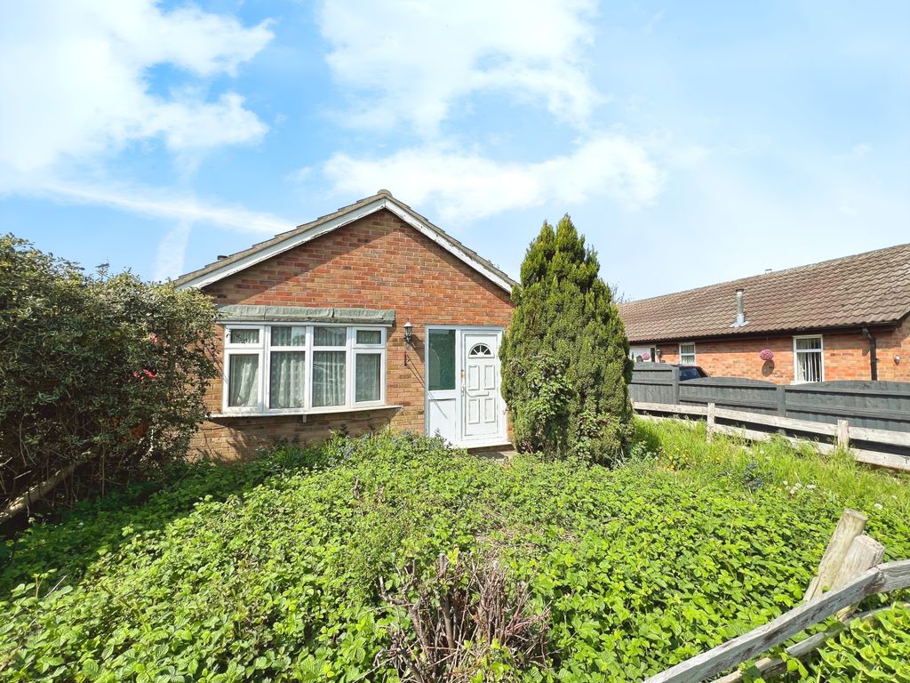 Property photo 2 of 12