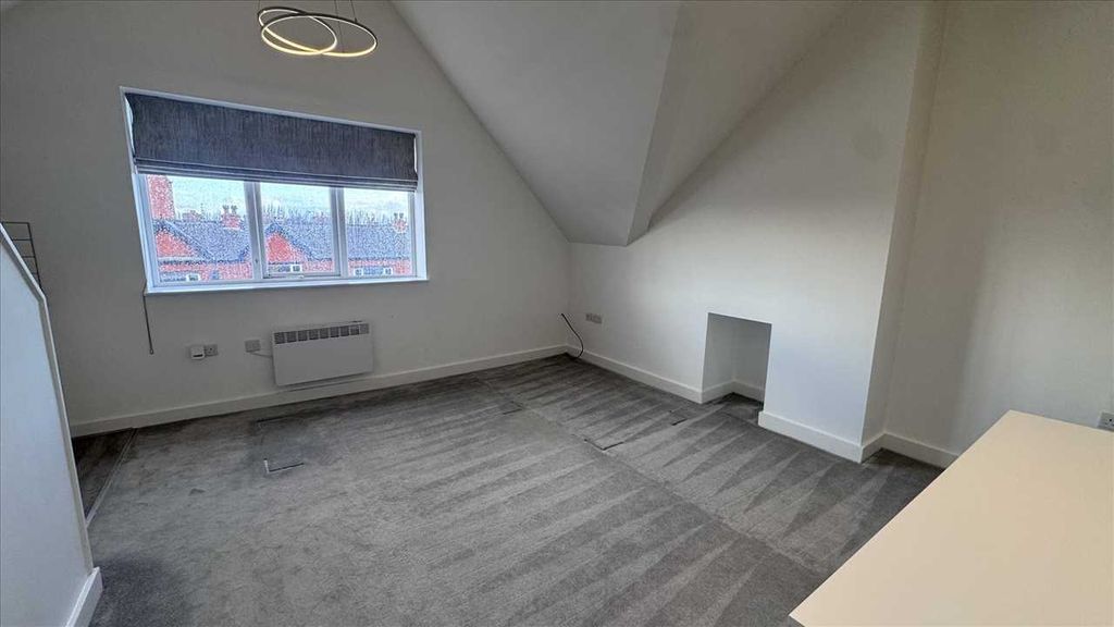 Property photo 2 of 11 Lounge