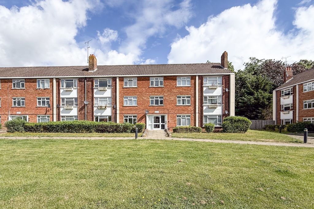 Property photo 1 of 14 5227881