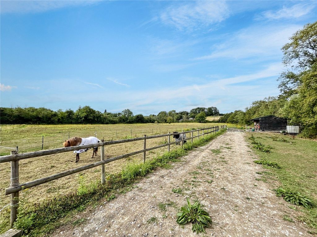 Property photo 3 of 18 Picture No. 07