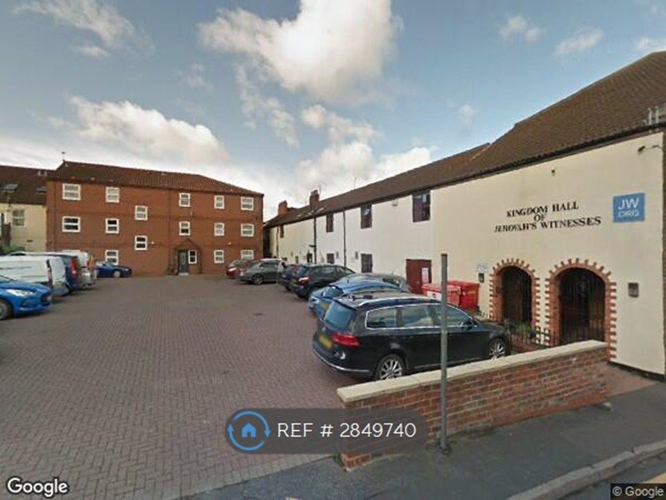 Property photo 1 of 6