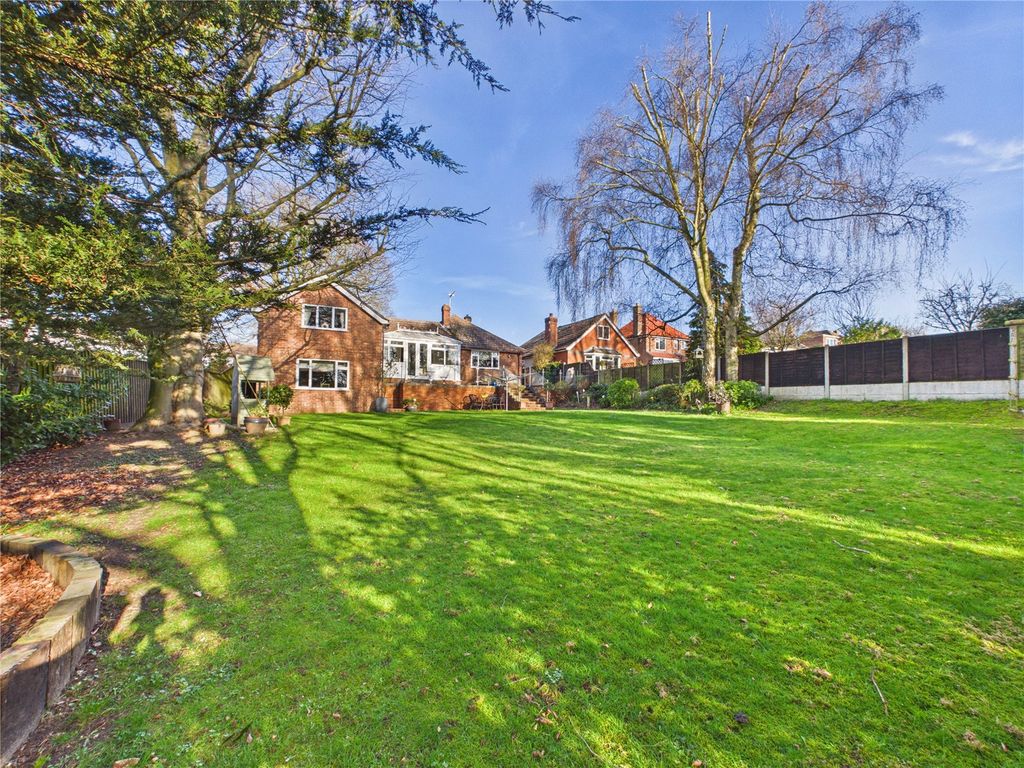 Property photo 2 of 17 Picture No. 13