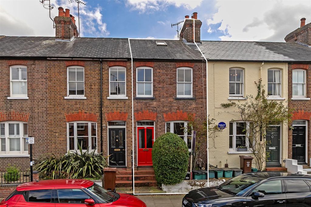 Property photo 3 of 17 40Cannonstreet-2.Jpg