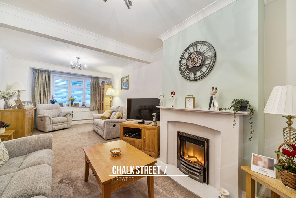 Property photo 3 of 20