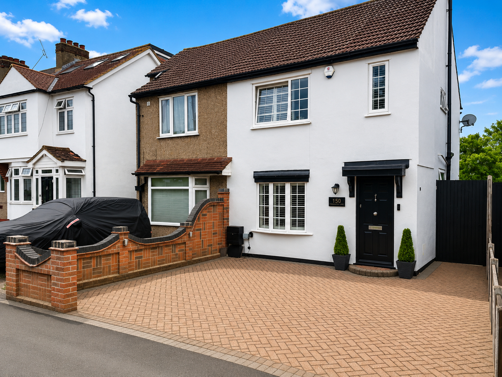 Property photo 1 of 32