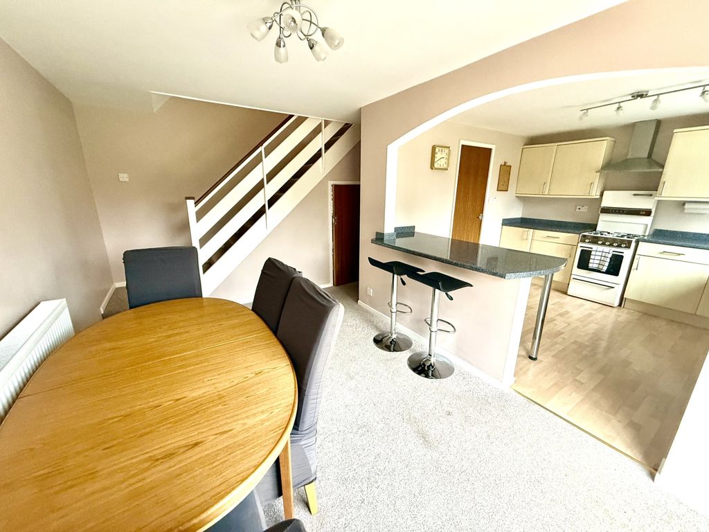 Property photo 2 of 13 Img_2323