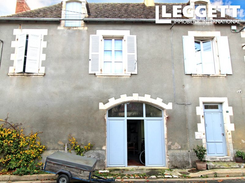 Property photo 1 of 10