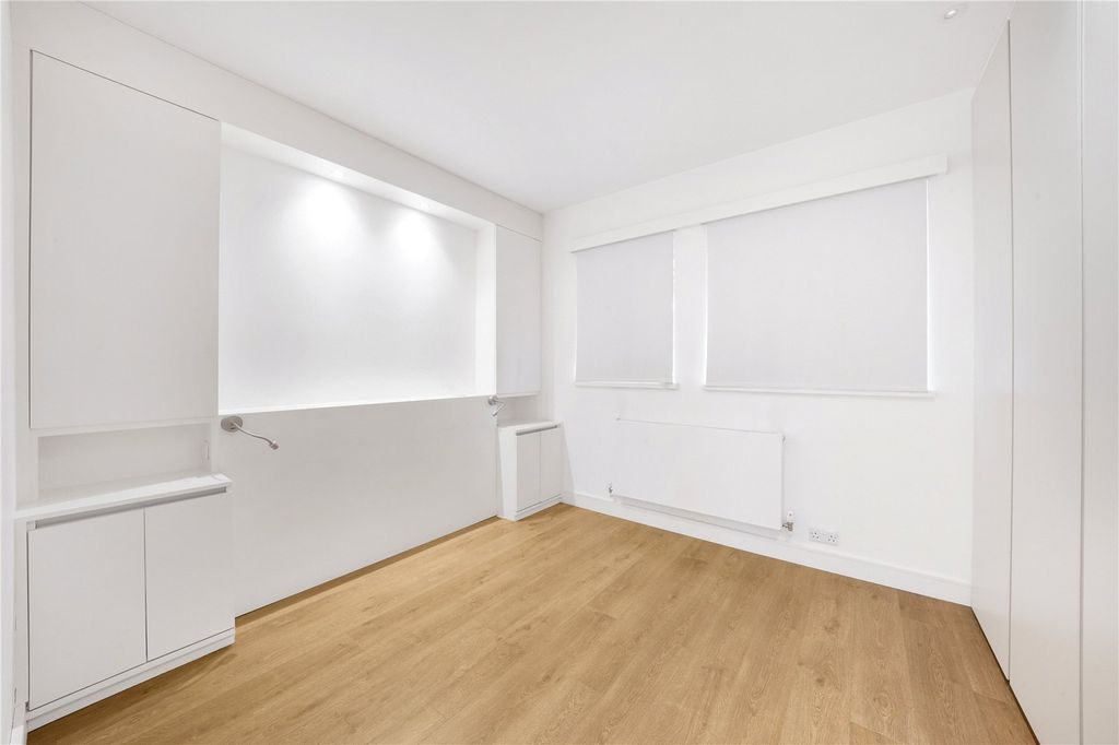 Property photo 3 of 13 Picture No. 07