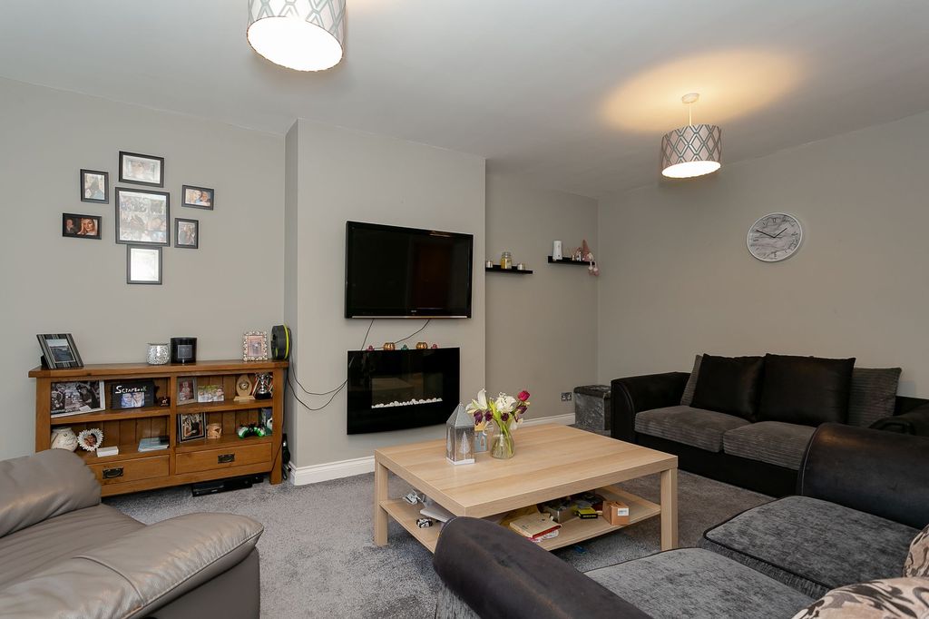 Additional image 8 of 2 bed semi-detached bungalow for salePoplar Crescent, Harrogate HG1
