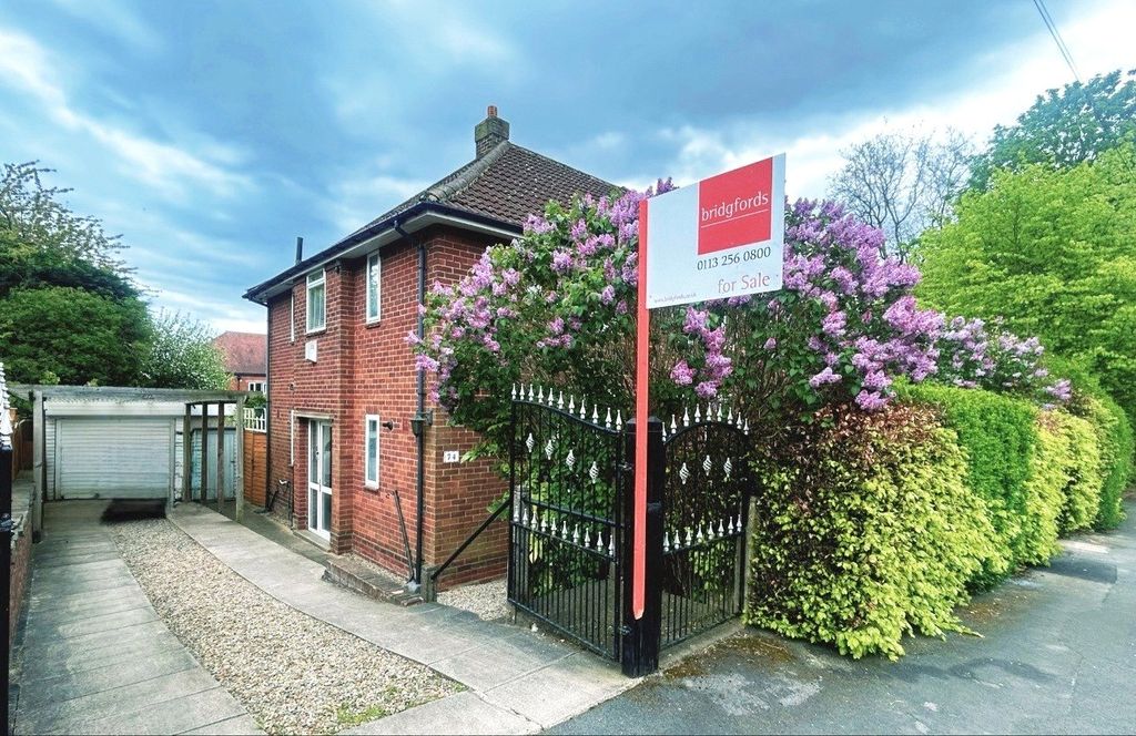Property photo 1 of 20 Picture No. 32