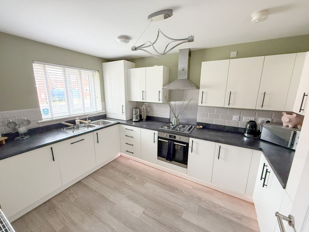 Property photo 2 of 19 Img_3766