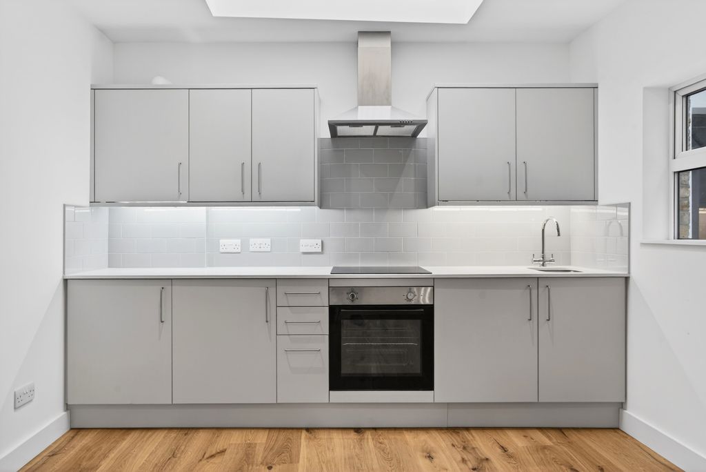 Property photo 1 of 14 Picture No. 06